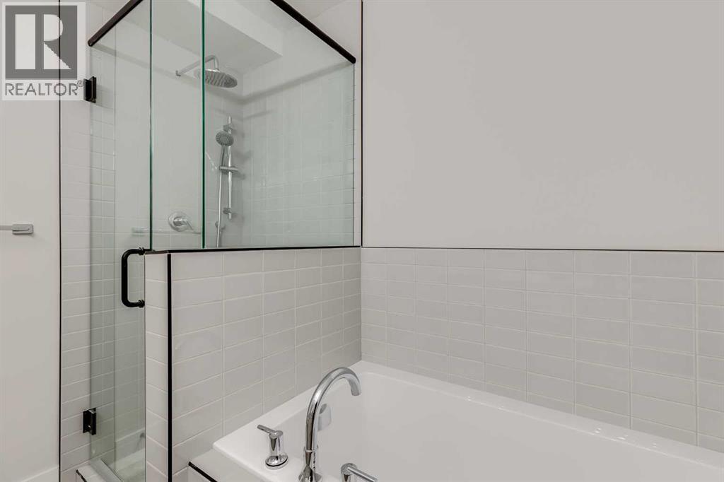 Single Family House for Sale in   Avenue SW Shaganappi Calgary 