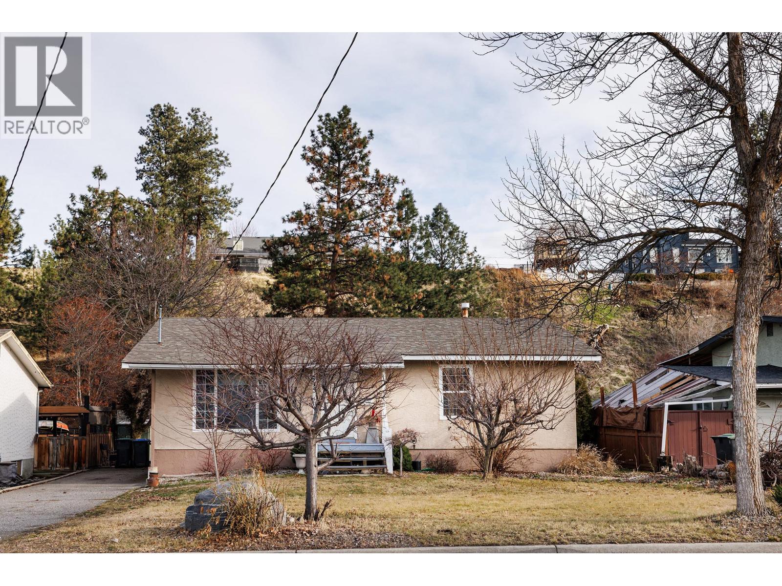 975 Neptune Road, Kelowna