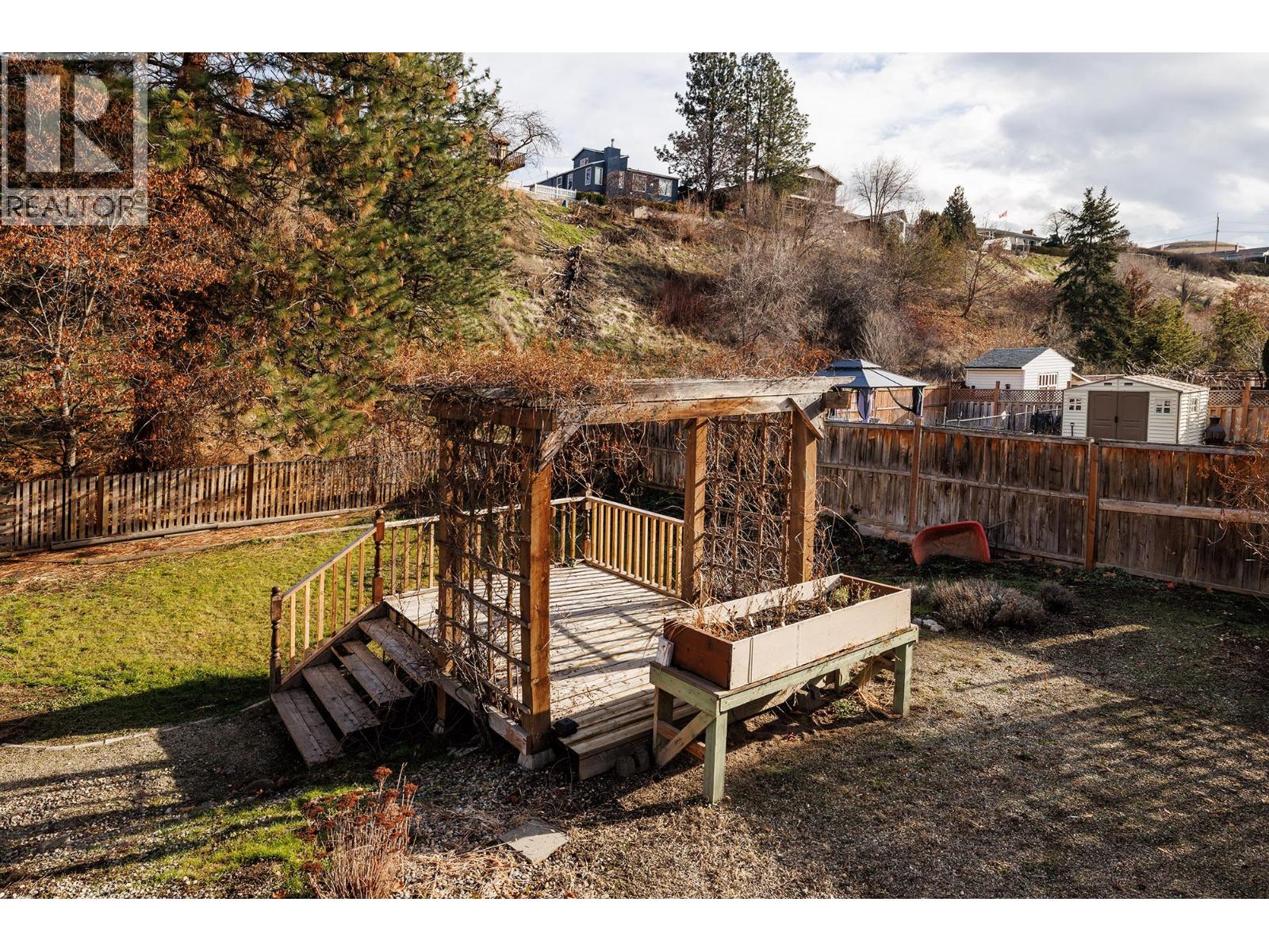 975 Neptune Road, Kelowna