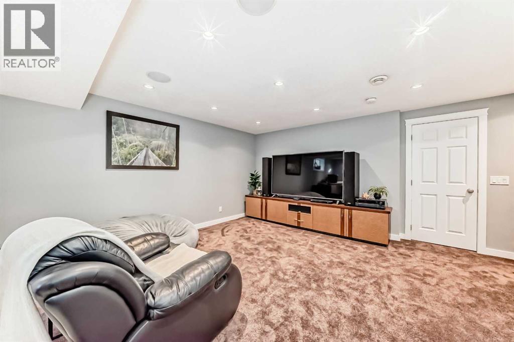 Single Family House for Sale in  Covepark Place NE Coventry Hills Calgary 