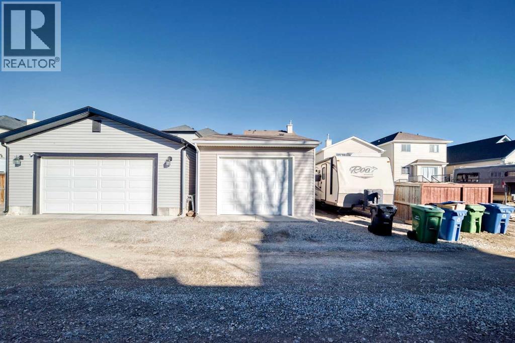 Single Family House for Sale in  Covepark Place NE Coventry Hills Calgary 