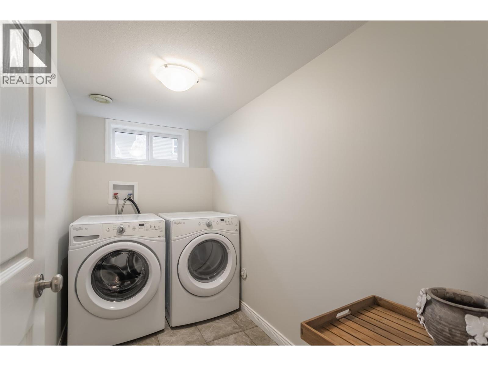  1490 Feedham Avenue, Kelowna