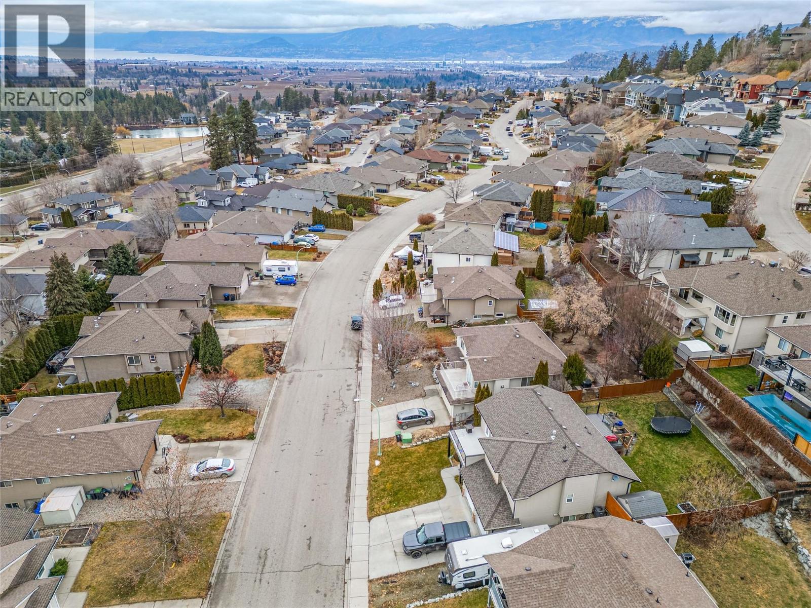 1490 Feedham Avenue, Kelowna