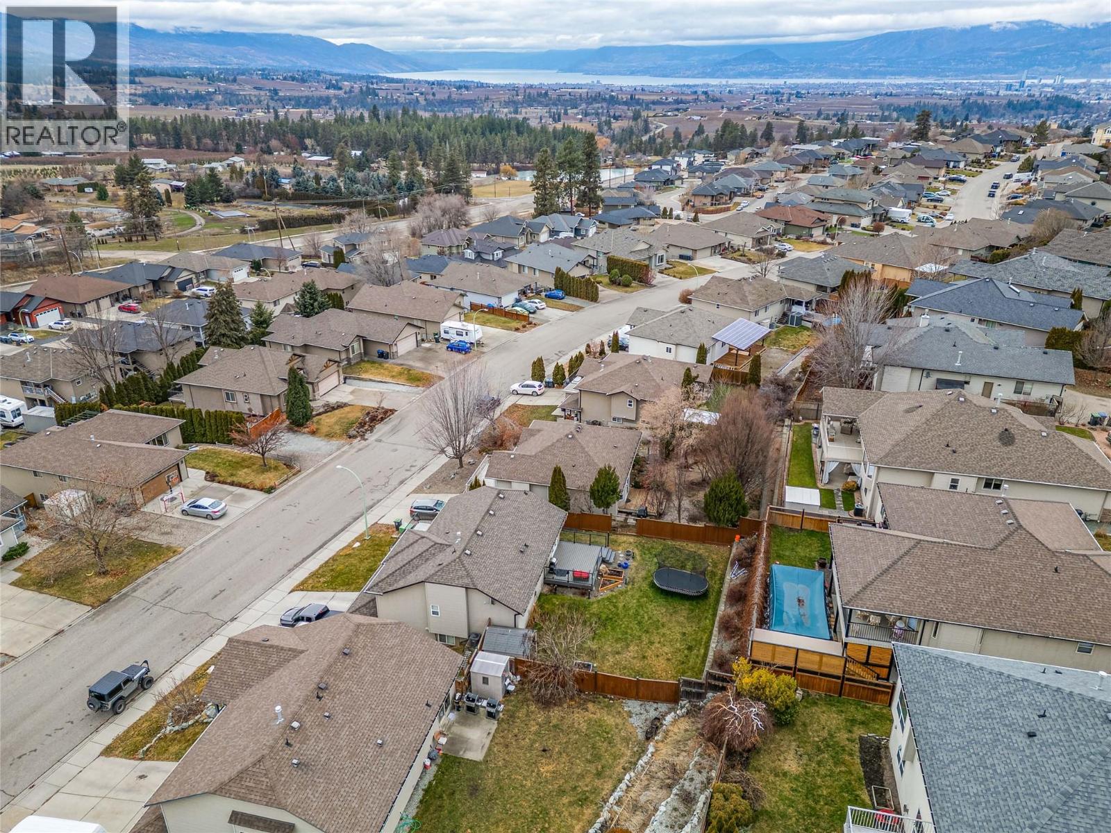  1490 Feedham Avenue, Kelowna