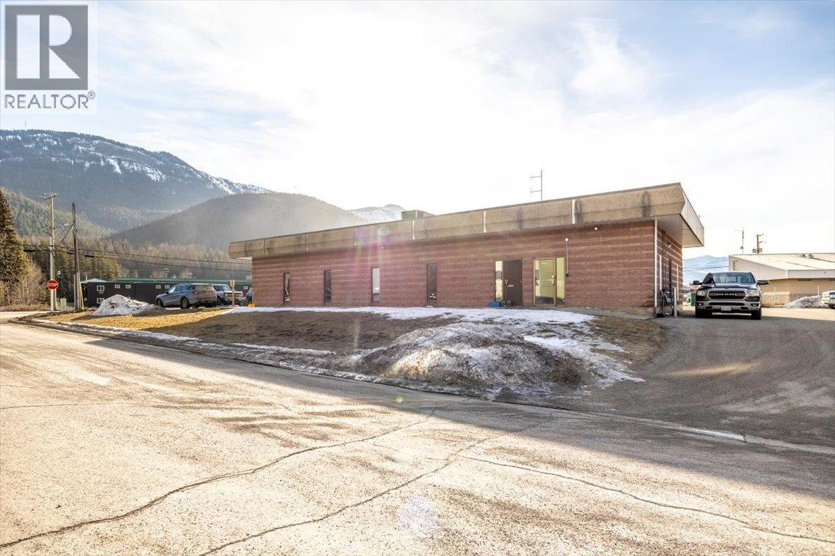 603 Pine Avenue, Sparwood