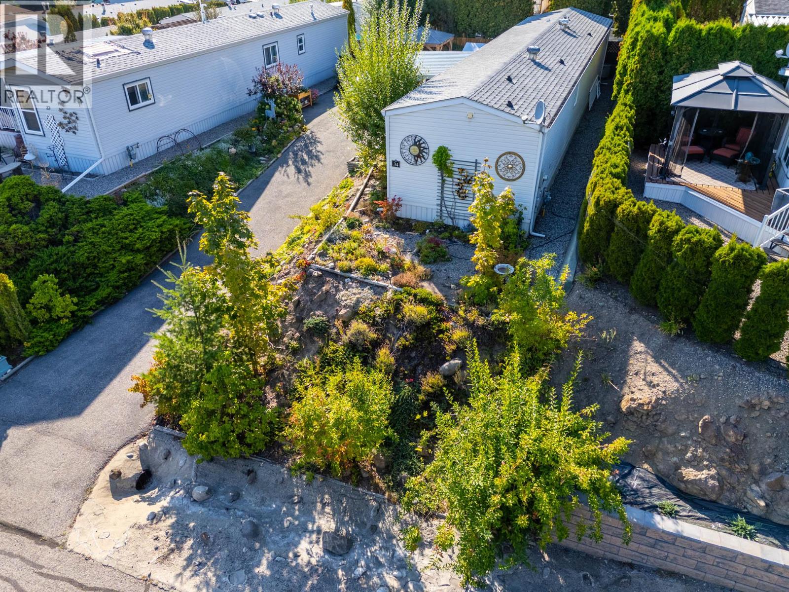 34 1750 Lenz Road, West Kelowna