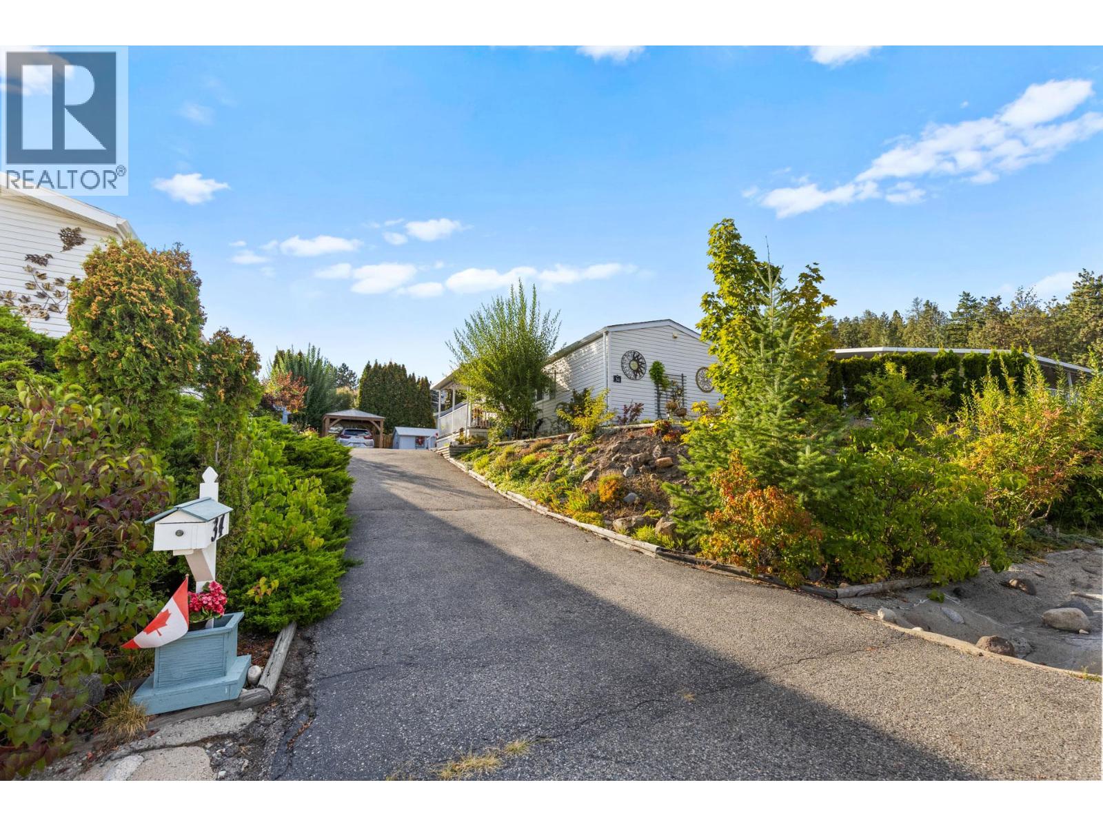 34 1750 Lenz Road, West Kelowna