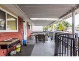 9318 Cinnamon Drive, Surrey, BC V3V1V2 Photo 20