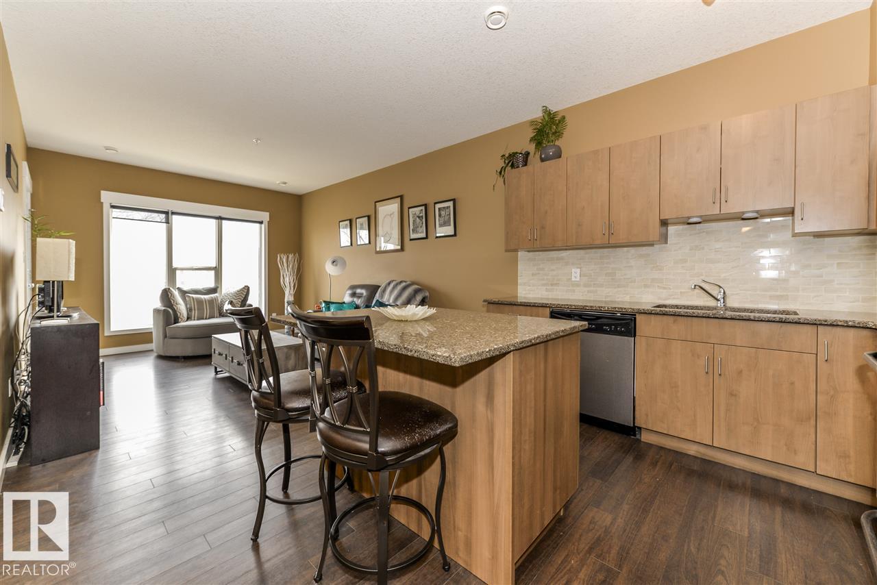 #203 10518 113 ST NW, Edmonton
