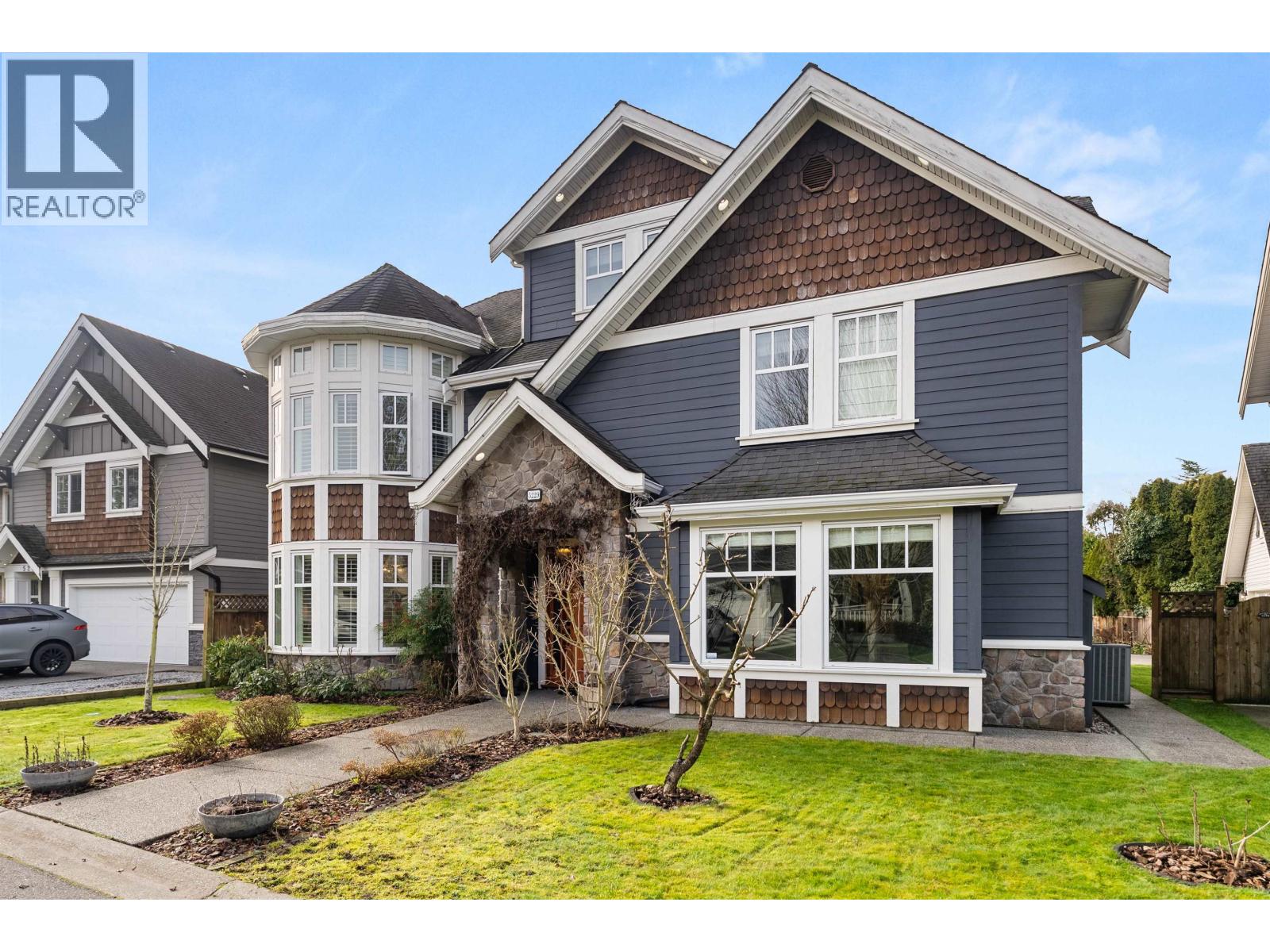 A 5229 LYNN Place - photo 2