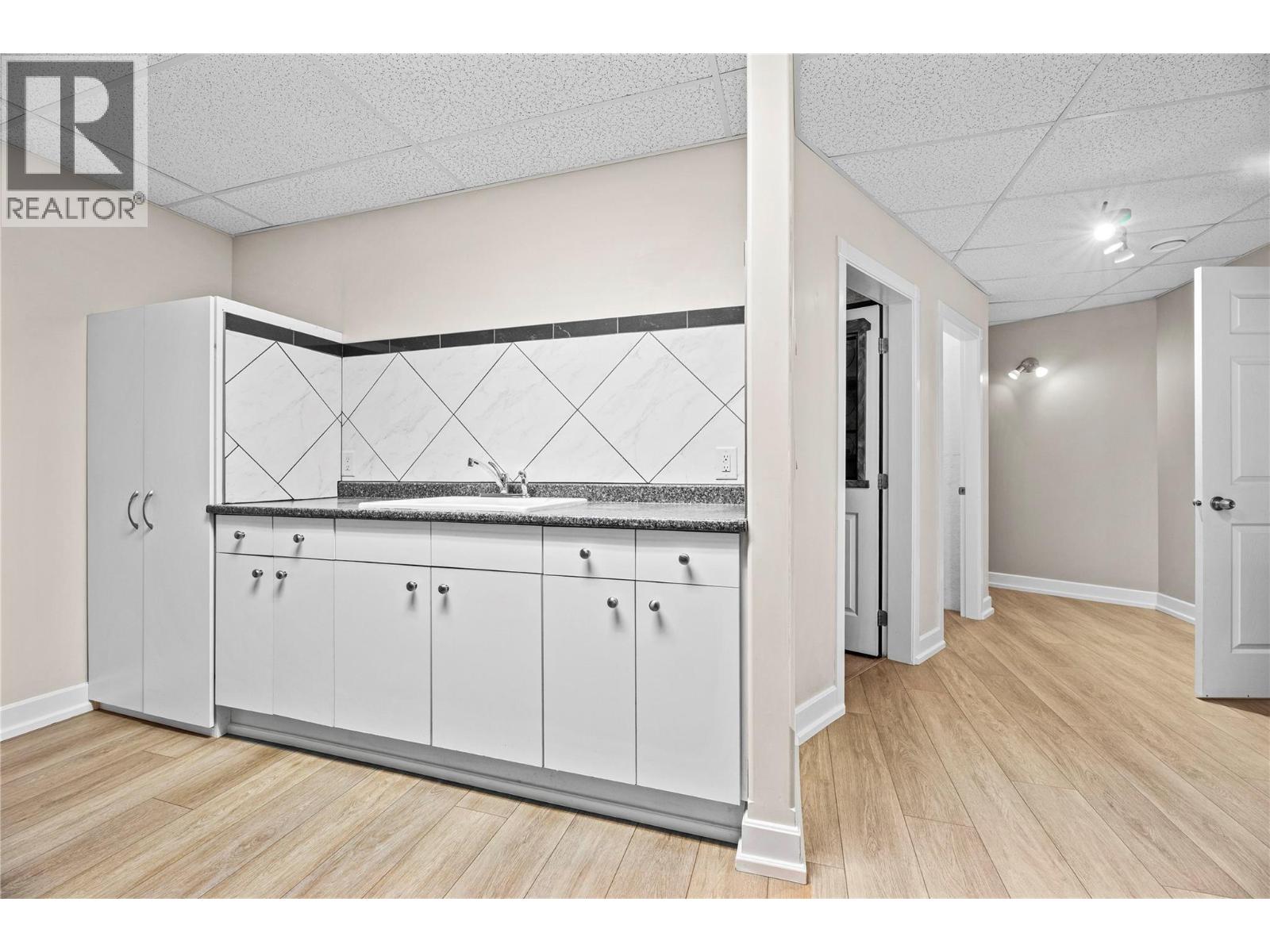 2483 Marine Place - 52
