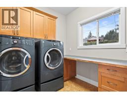 2483 Marine Place, Blind Bay, BC V0E1H1 Photo 38