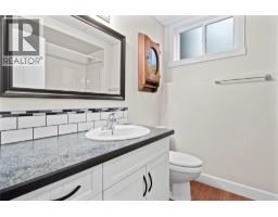 2483 Marine Place, Blind Bay, BC V0E1H1 Photo 47