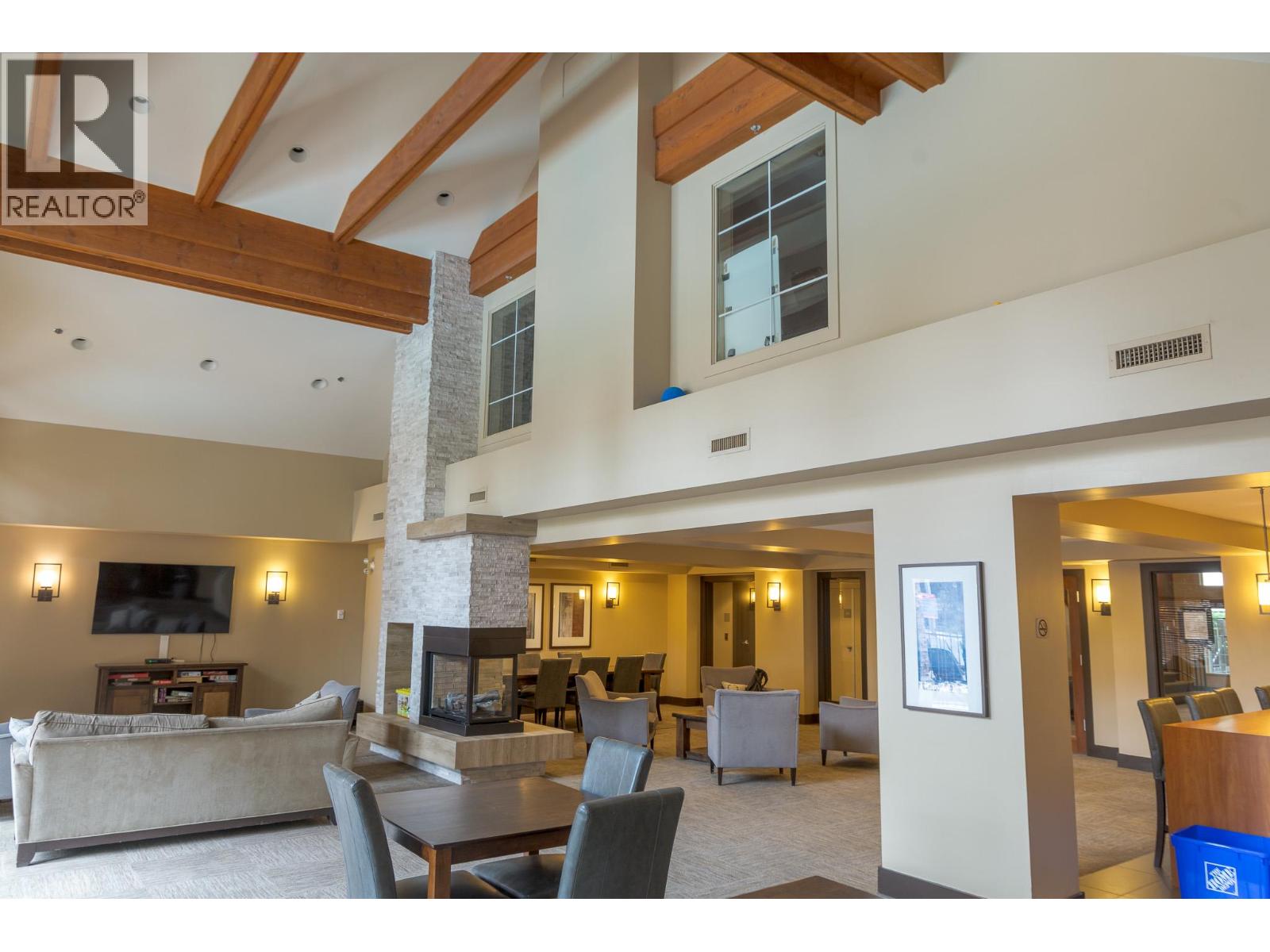 438 1099 Sunset Drive, Kelowna