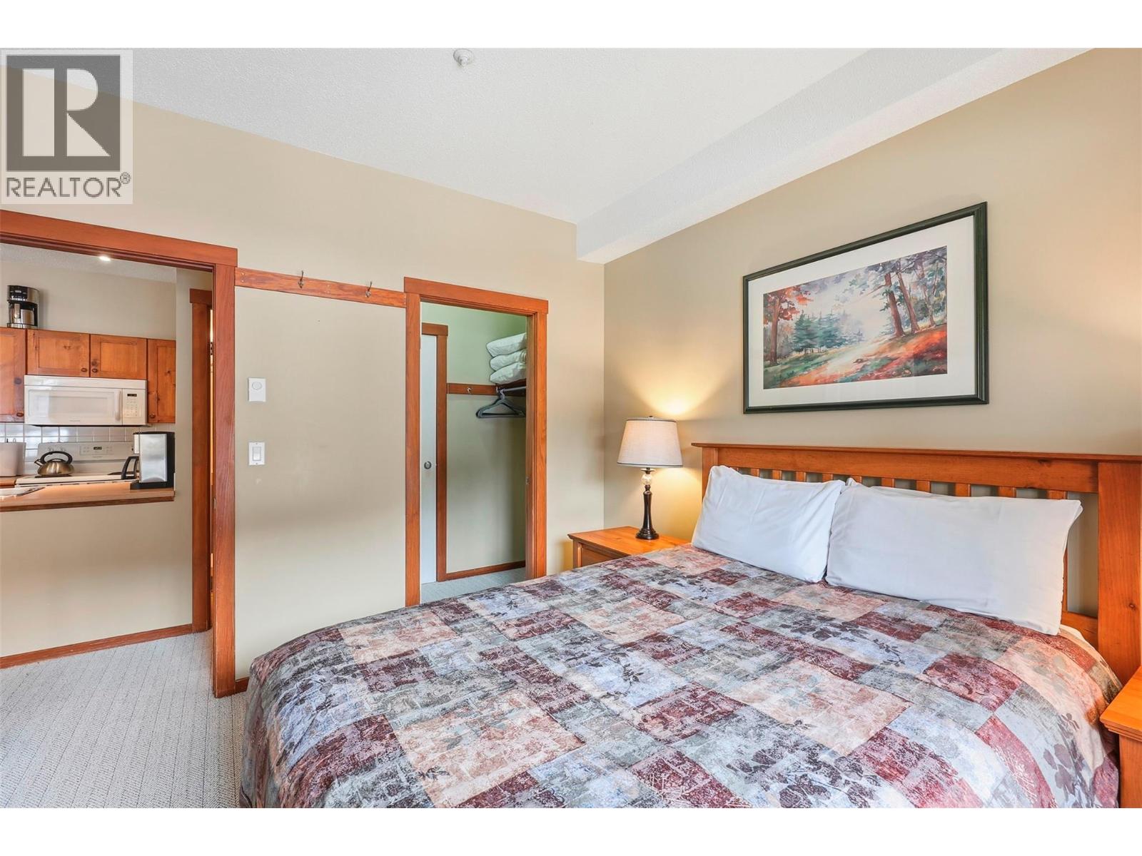 3190 Creekside Way Unit# 102, Sun Peaks