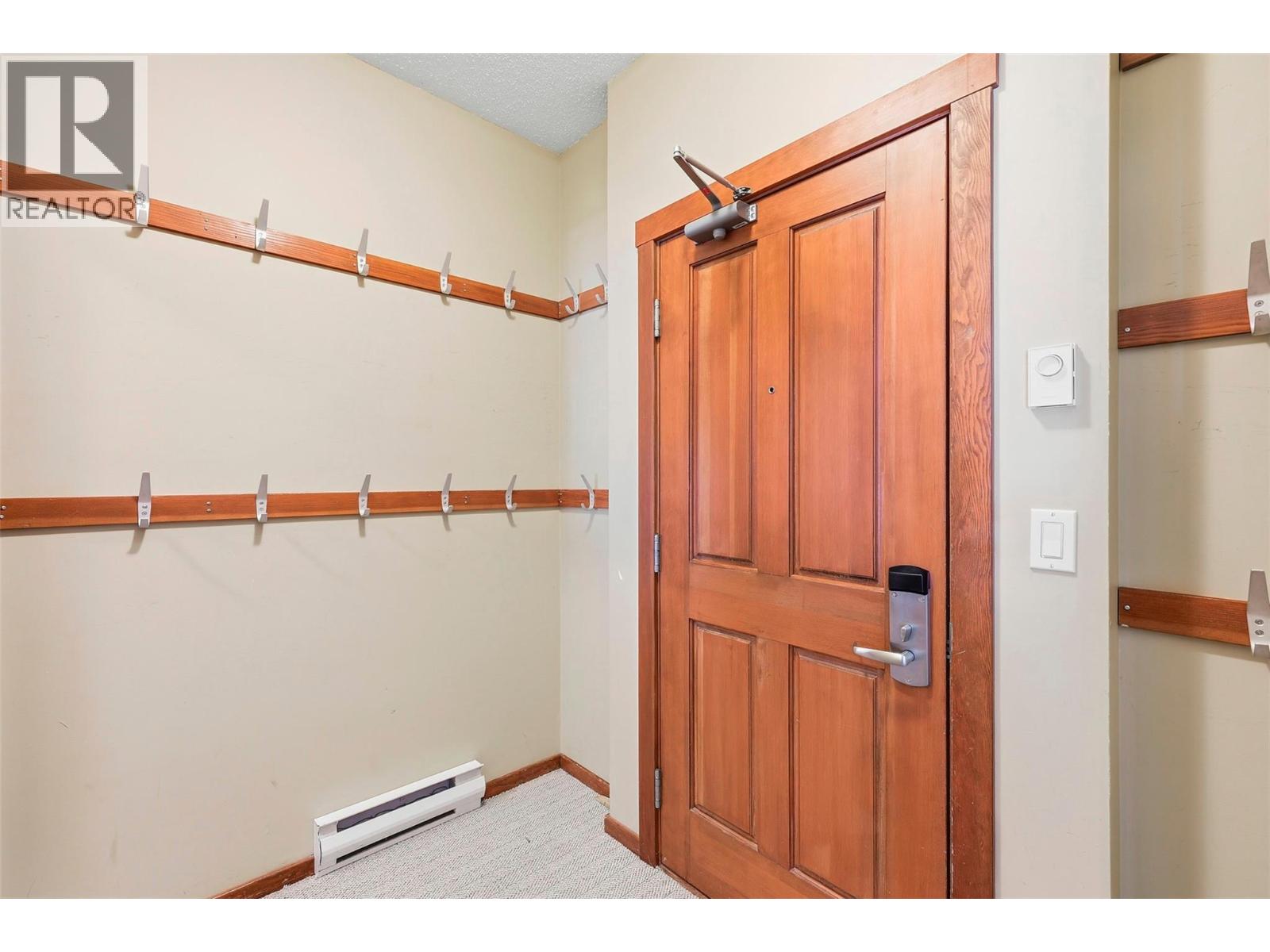 3190 Creekside Way Unit# 102, Sun Peaks