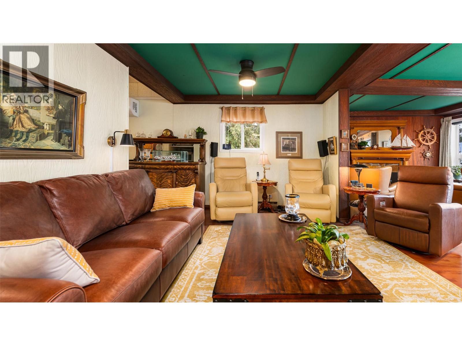 10333 3A Highway, Kuskanook