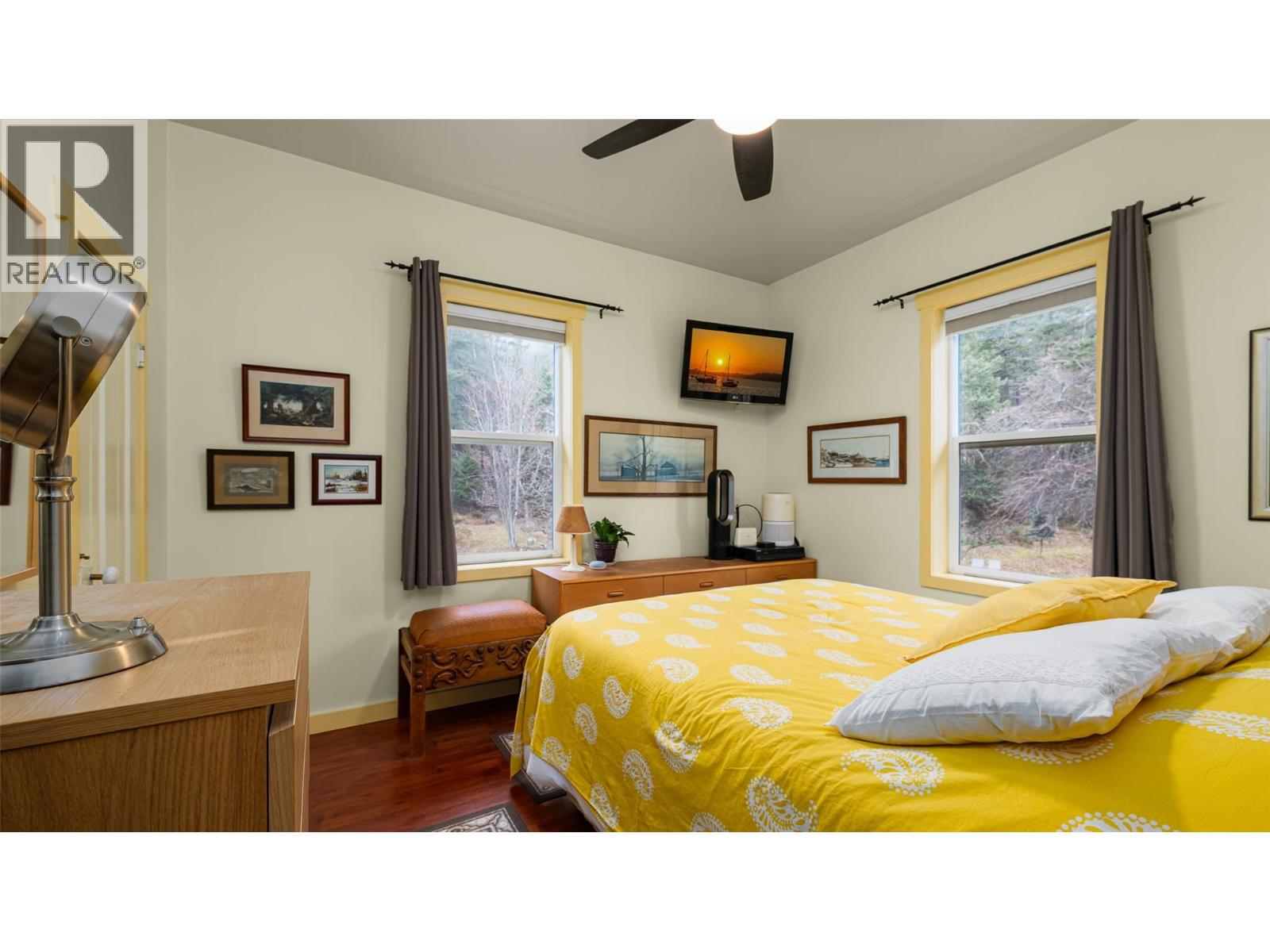 10333 3A Highway, Kuskanook