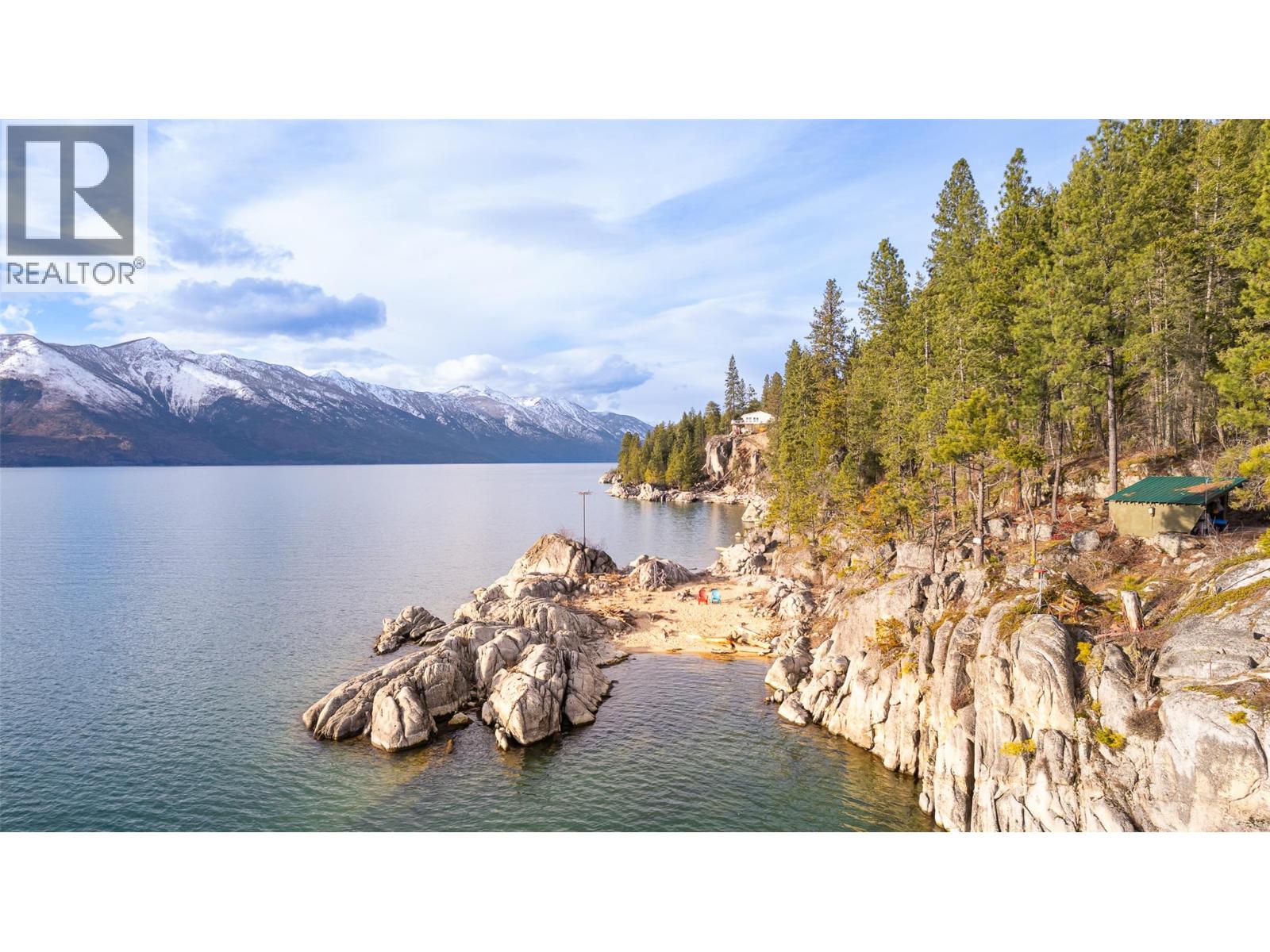 10333 3A Highway, Kuskanook