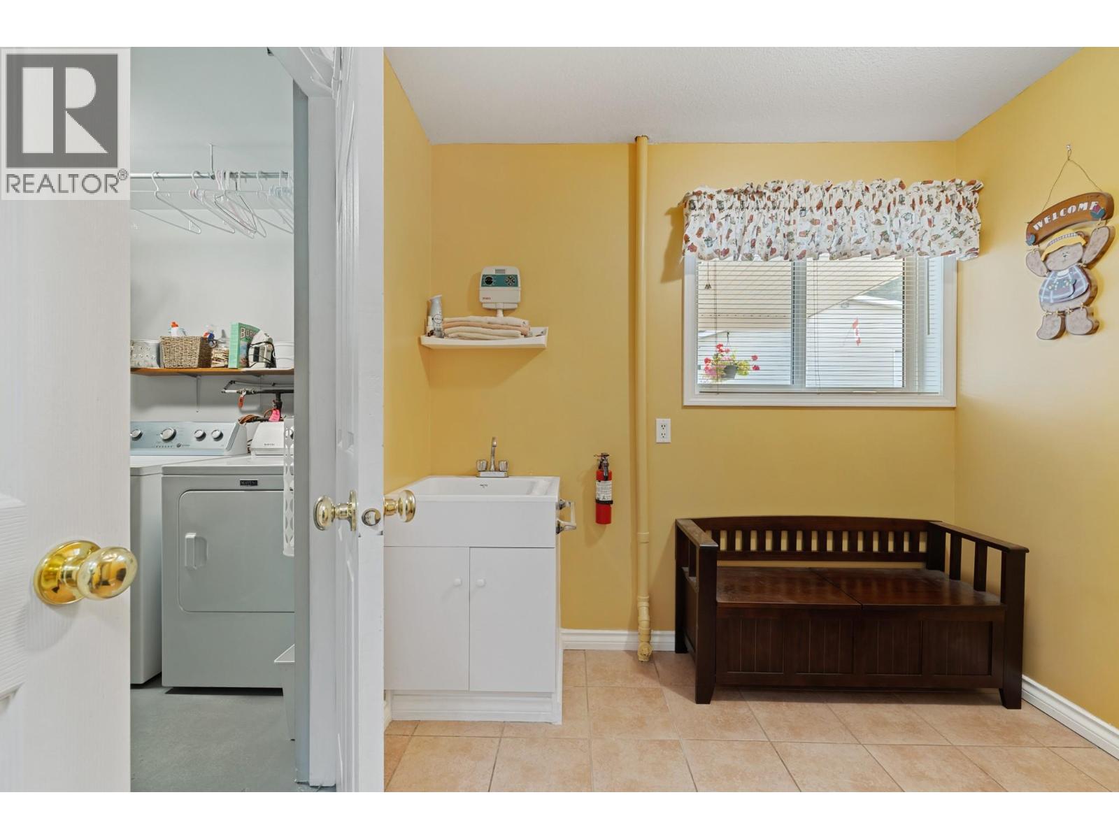  535 Curtis Road, Kelowna