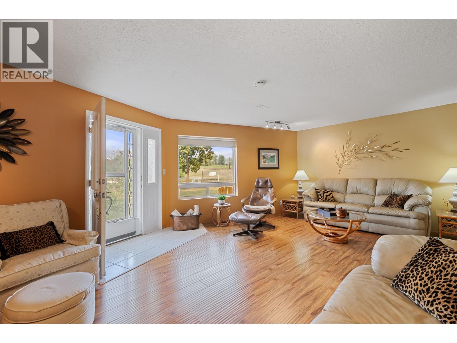  535 Curtis Road, Kelowna