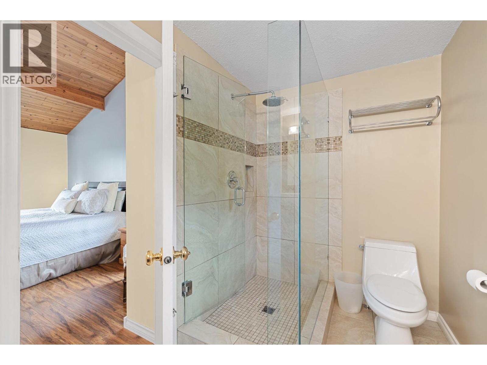  535 Curtis Road, Kelowna