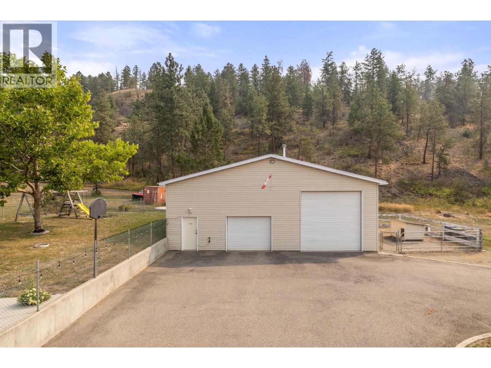  535 Curtis Road, Kelowna