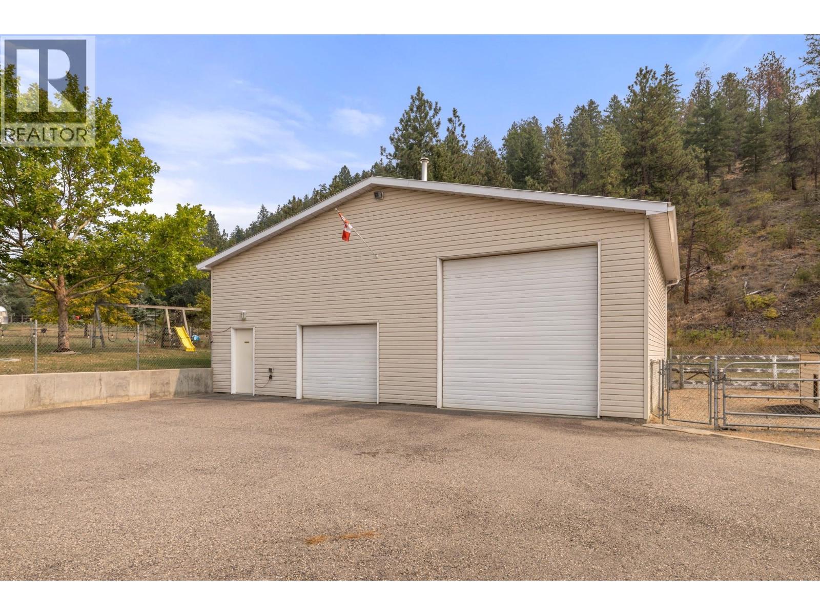  535 Curtis Road, Kelowna