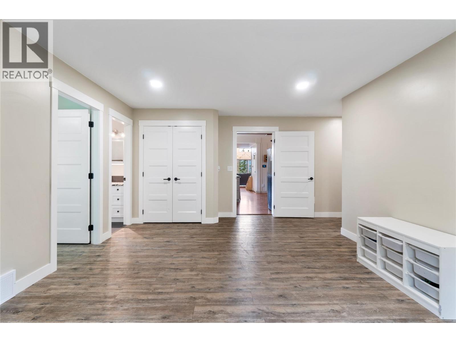 6551 40 Street NW, Salmon Arm