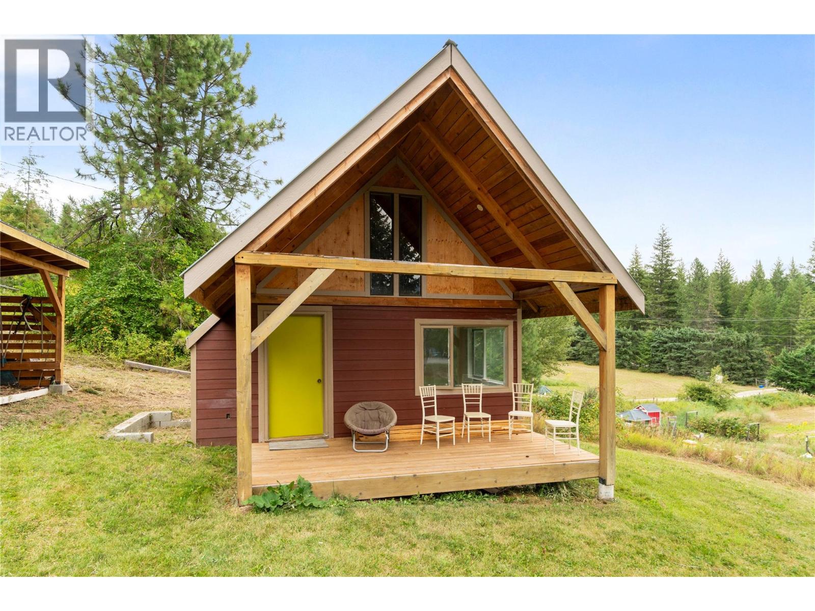 6551 40 Street NW, Salmon Arm