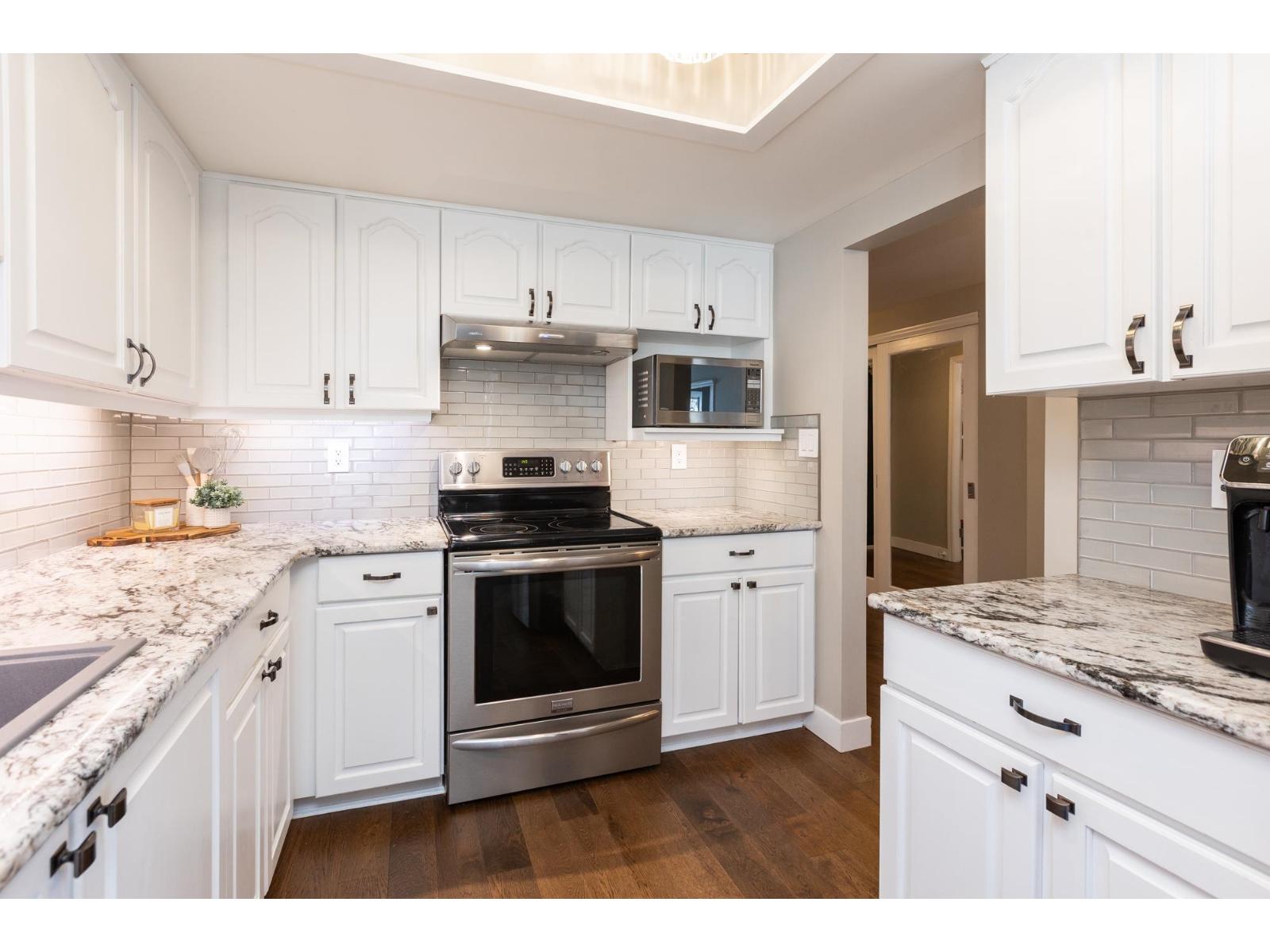 307 15367 BUENA VISTA AVENUE, White Rock