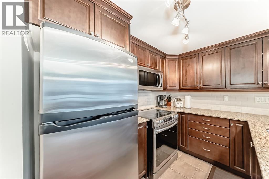 Single Family House for Sale in    Avenue SW Downtown Commercial Core Calgary 