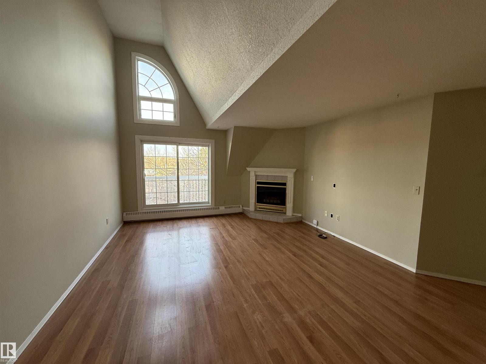 #610 3 Perron ST - Photo 2 of 11, St. Albert, Alberta