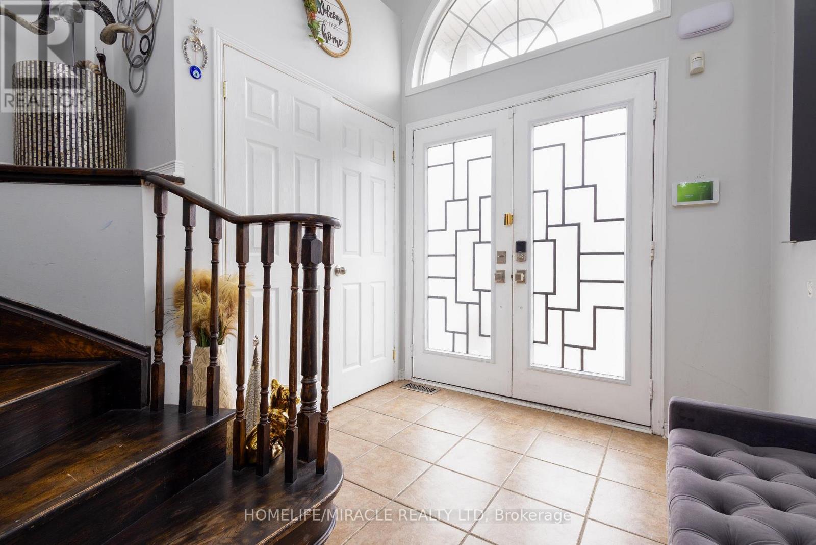 12 HOMEVIEW ROAD - 7