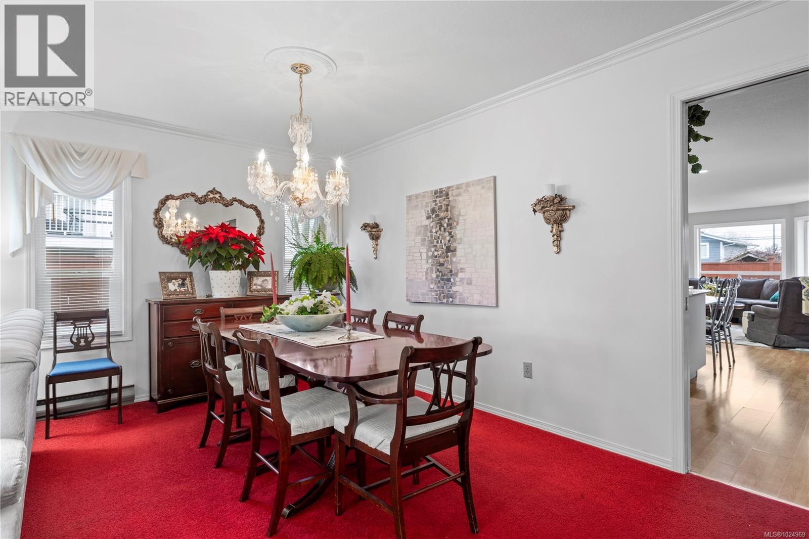 388 McKillop Dr, Parksville