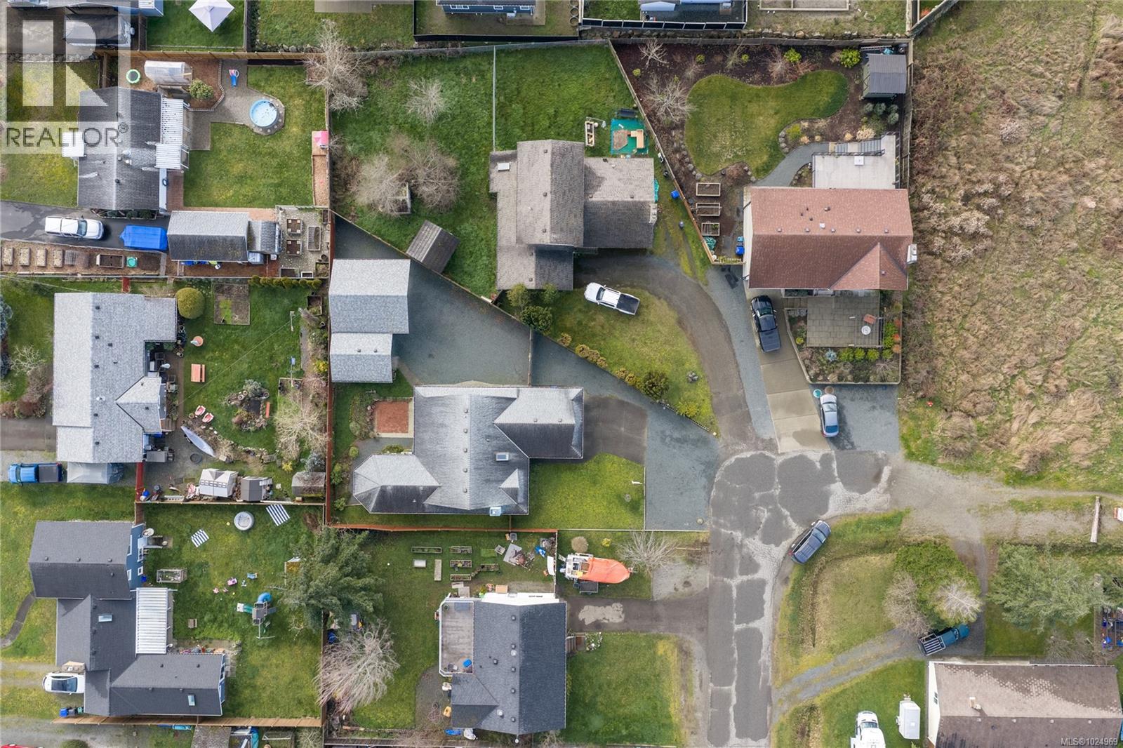 388 McKillop Dr, Parksville