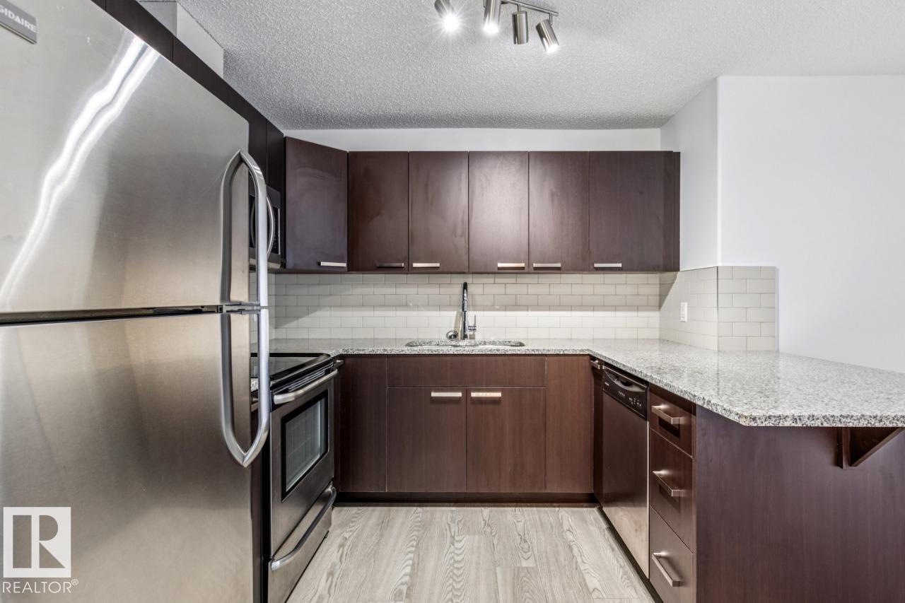 #223 14808 125 ST NW - 4