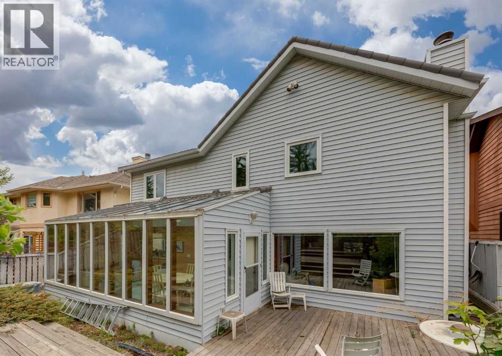 Single Family House for Sale in  Hawksbrow Drive NW Hawkwood Calgary 