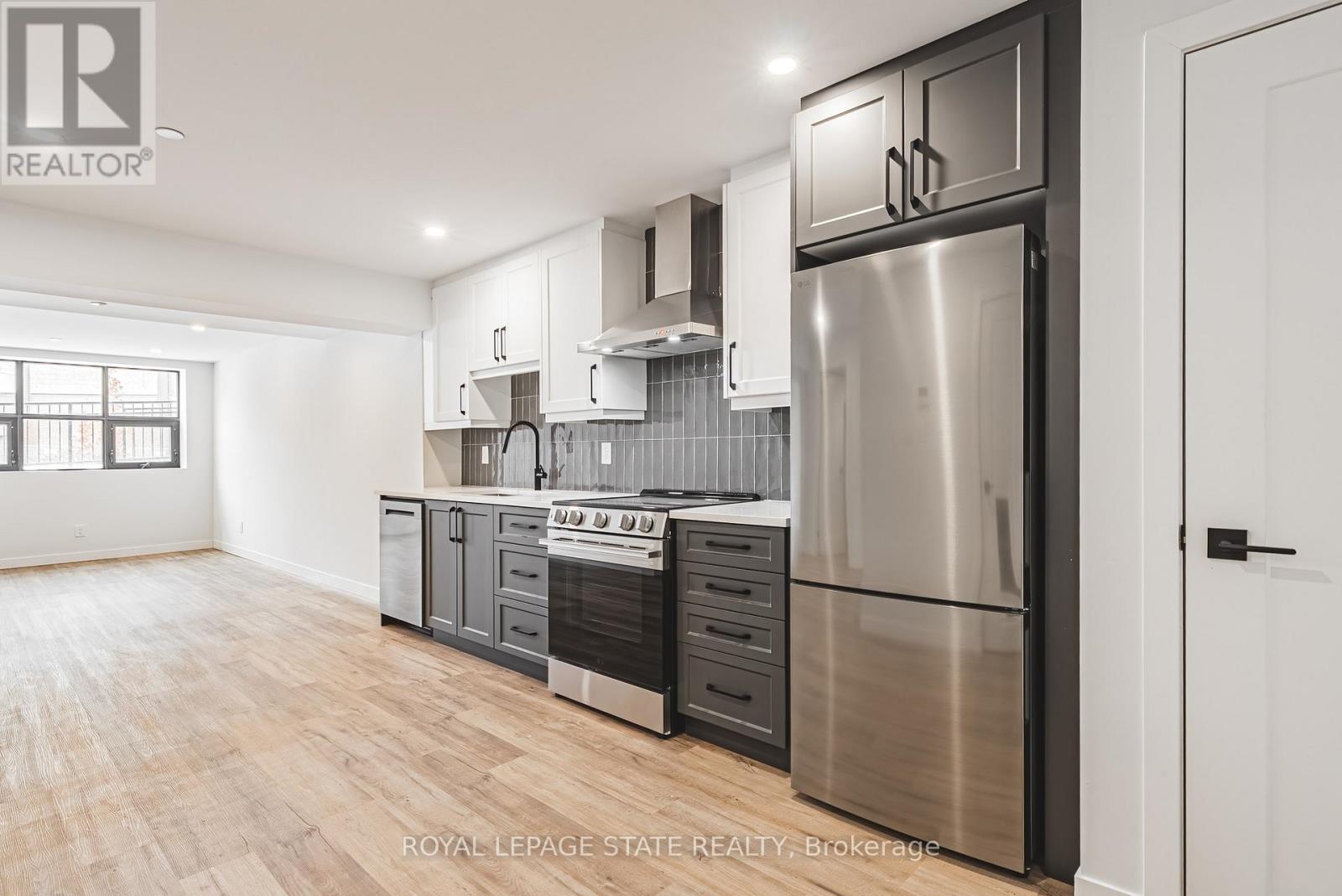 Single Family House for Sale in    SANATORIUM ROAD Hamilton (Mountview) 