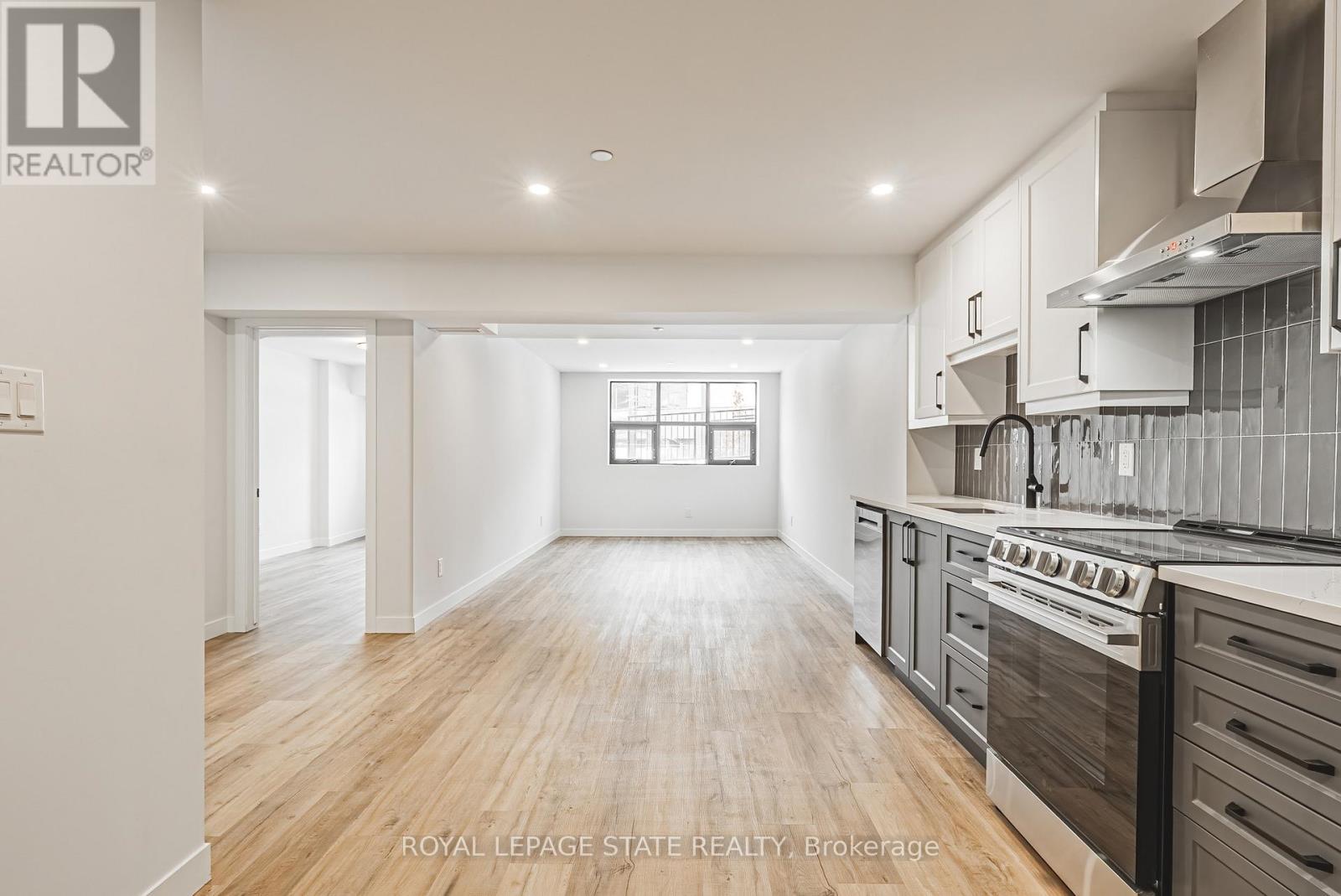 Single Family House for Sale in    SANATORIUM ROAD Hamilton (Mountview) 