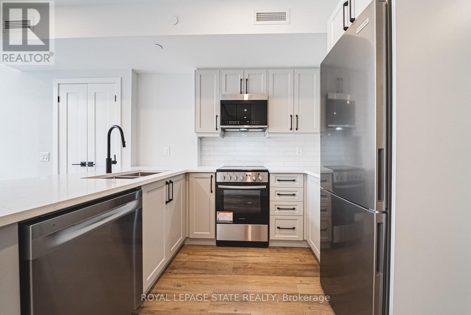 Single Family House for Sale in    SANATORIUM ROAD Hamilton (Mountview) 