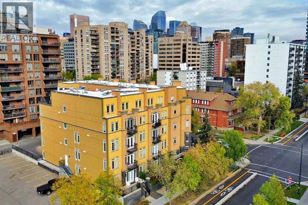 Single Family House for Sale in    Avenue SW Beltline Calgary 