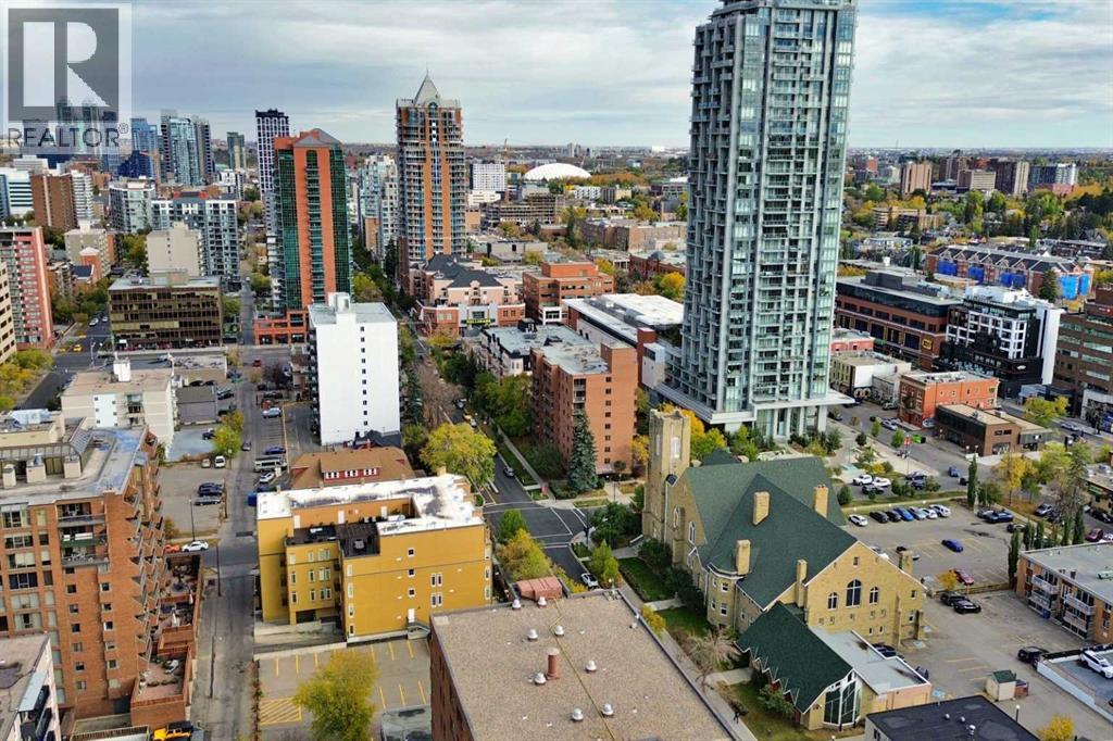 Single Family House for Sale in    Avenue SW Beltline Calgary 