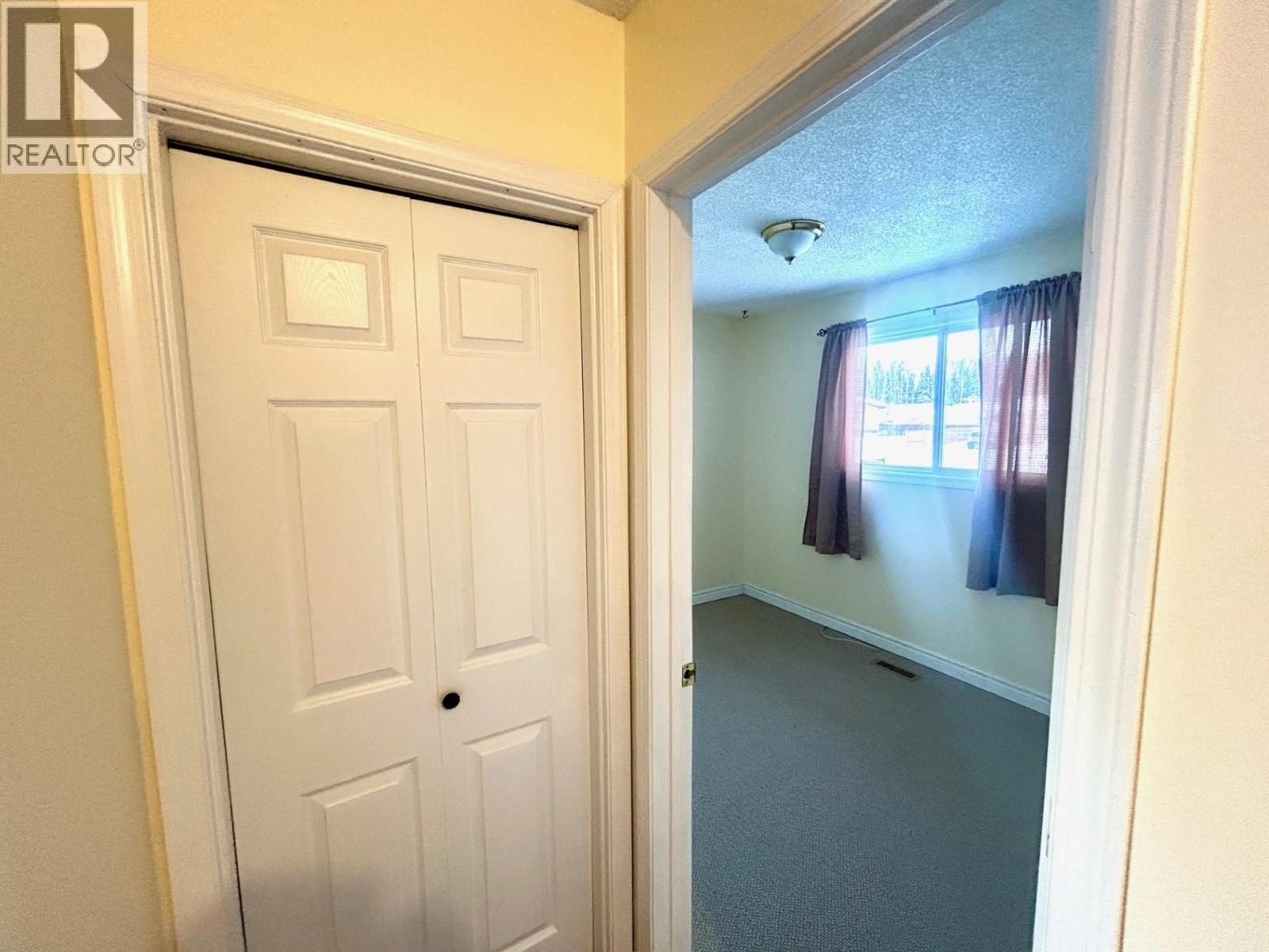 5235 COTTONWOOD ROAD, Fort Nelson