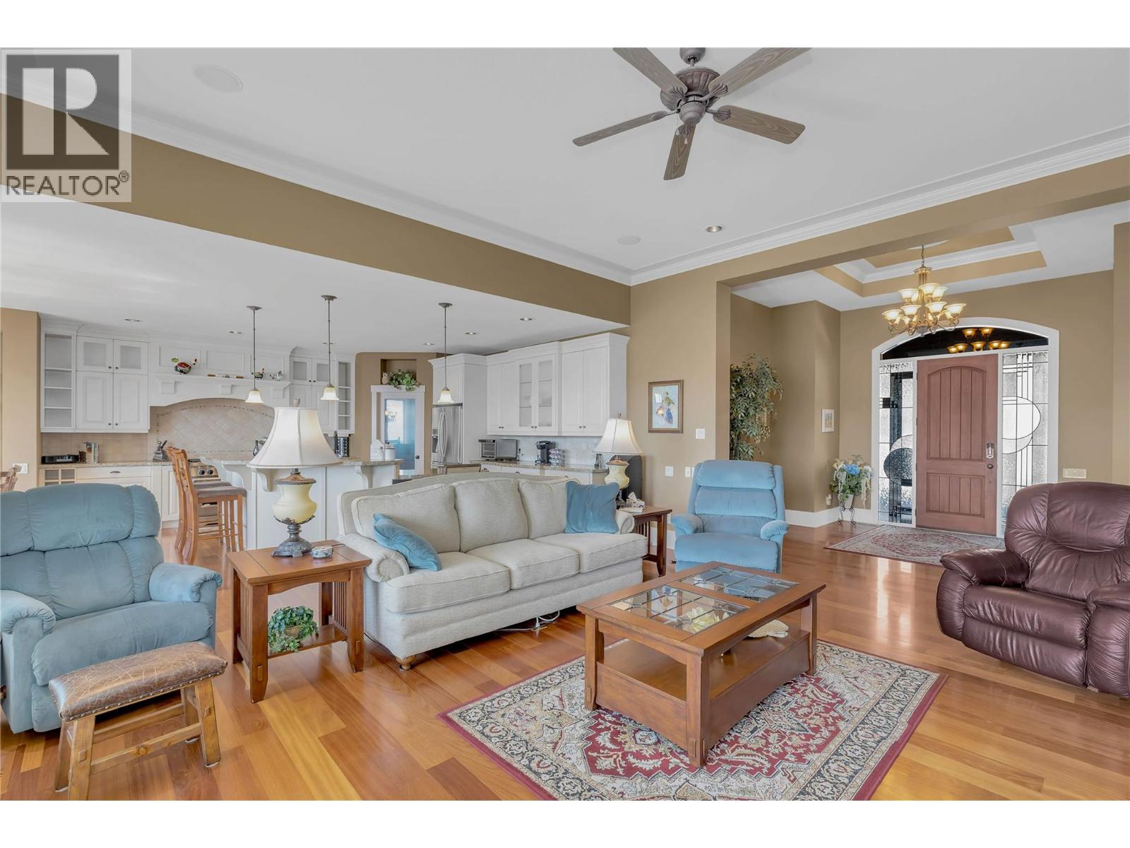 1487 Pinot Gris Drive, West Kelowna