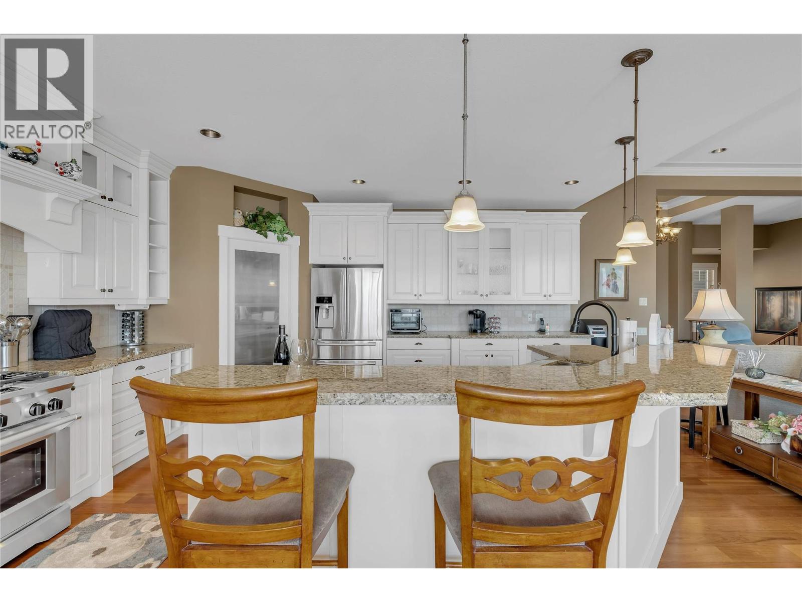 1487 Pinot Gris Drive, West Kelowna