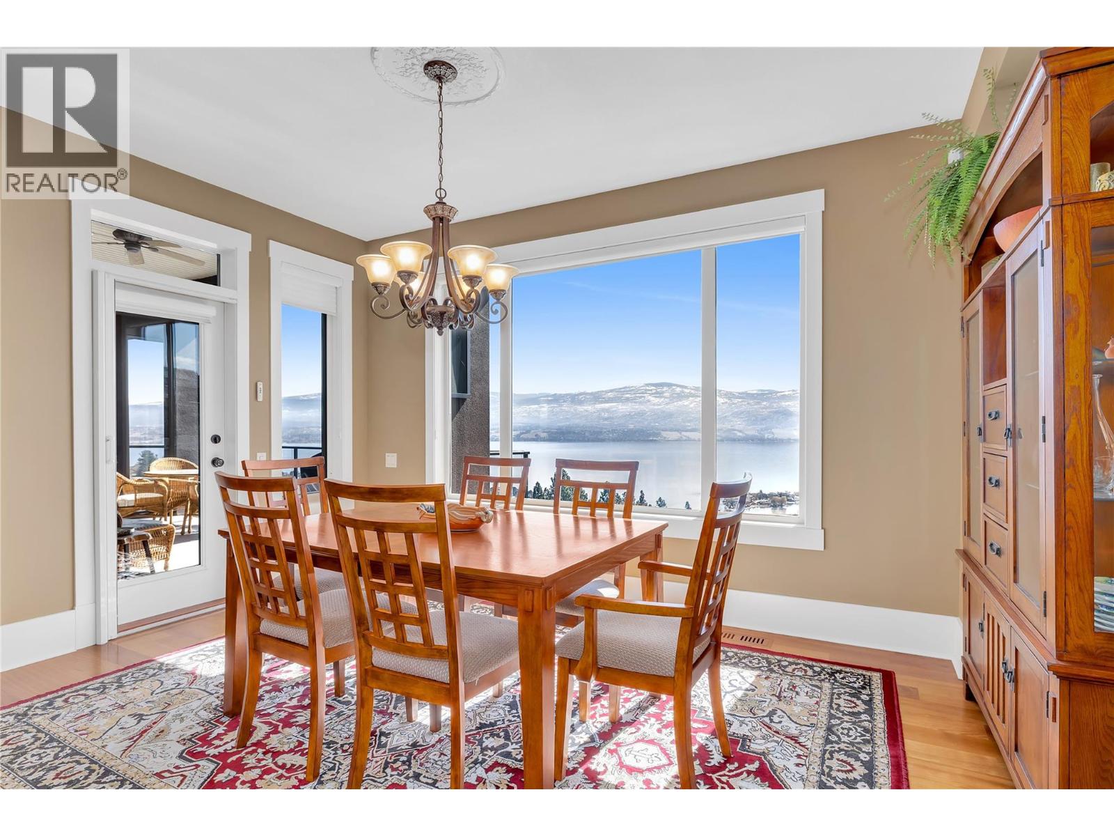 1487 Pinot Gris Drive, West Kelowna