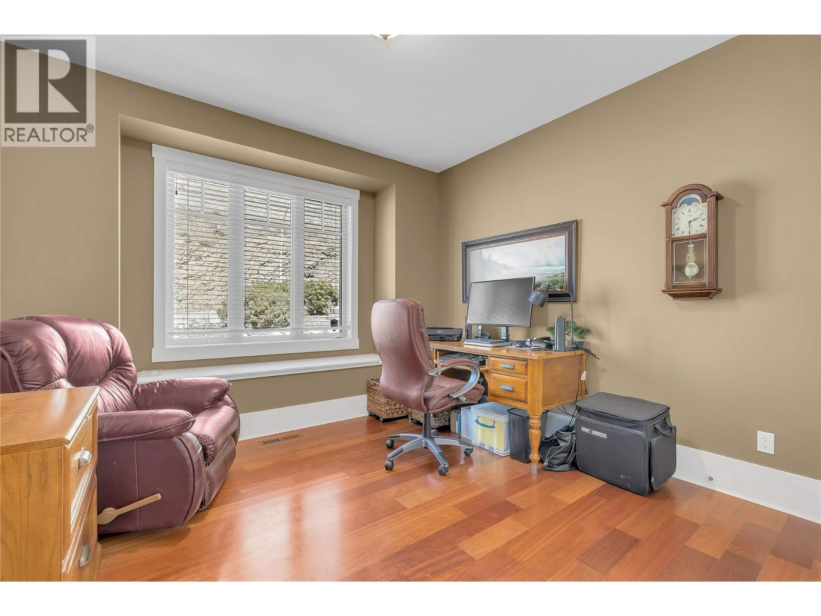 1487 Pinot Gris Drive, West Kelowna