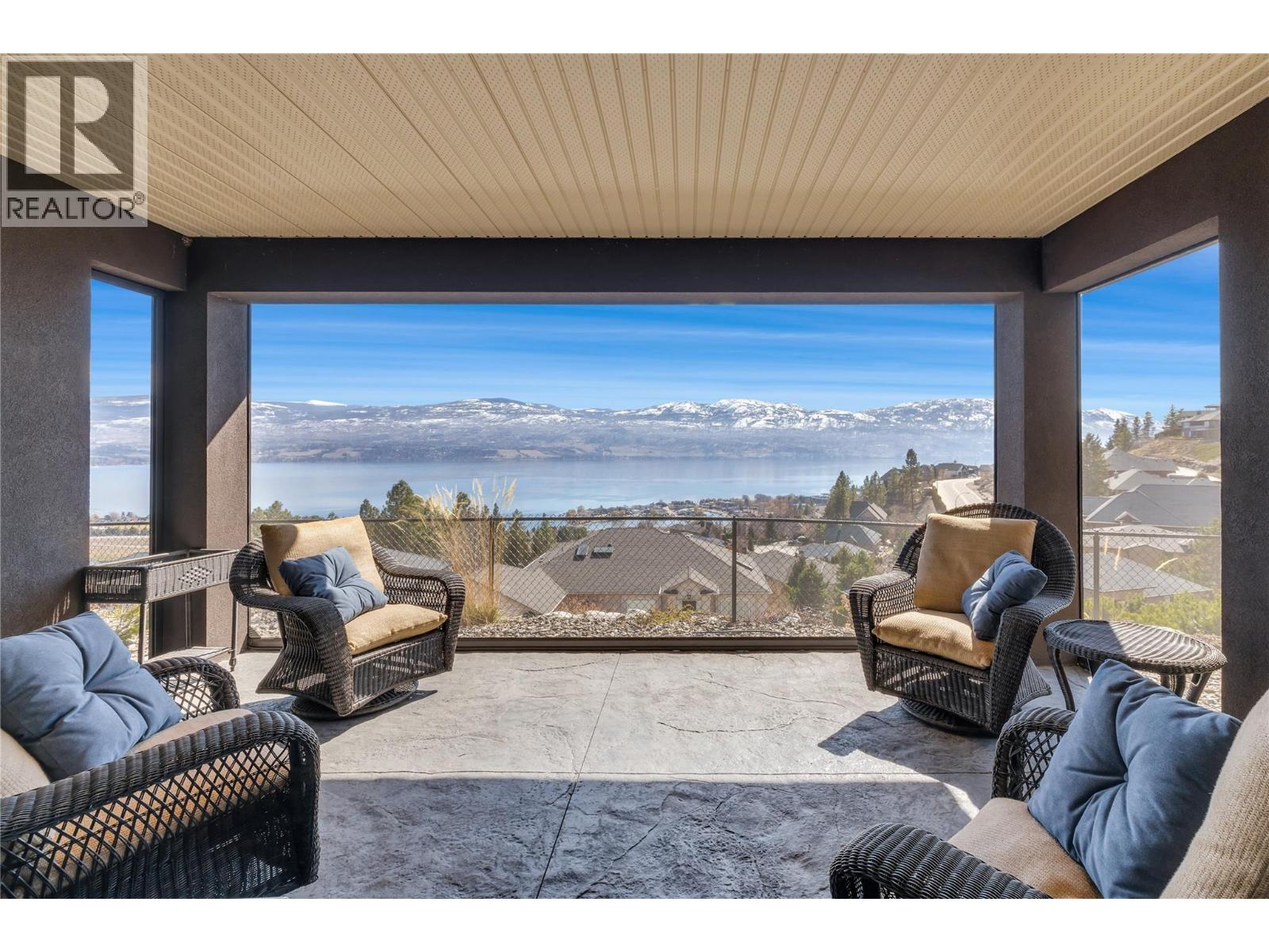 1487 Pinot Gris Drive, West Kelowna