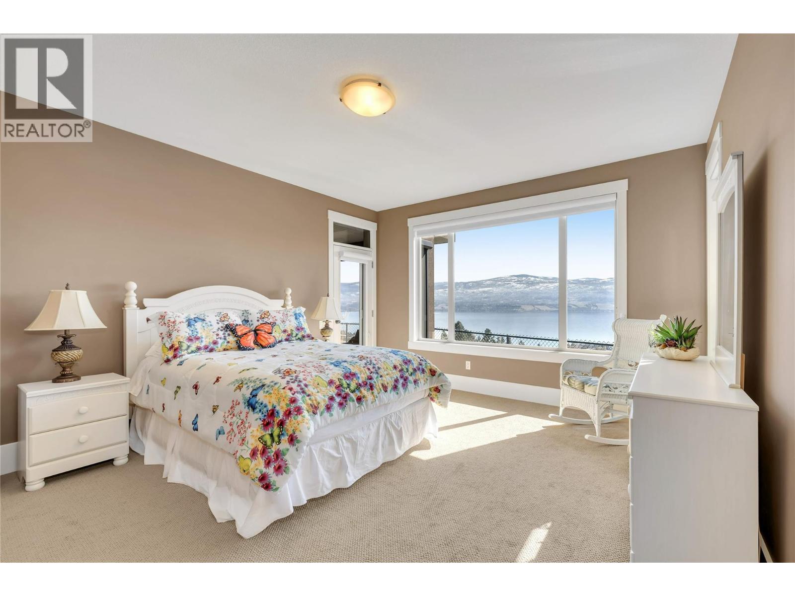 1487 Pinot Gris Drive, West Kelowna